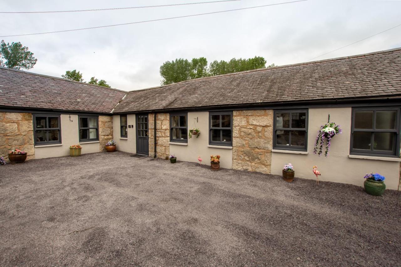 Dwylig Isa Holiday Cottages Rhuddlan Exterior foto