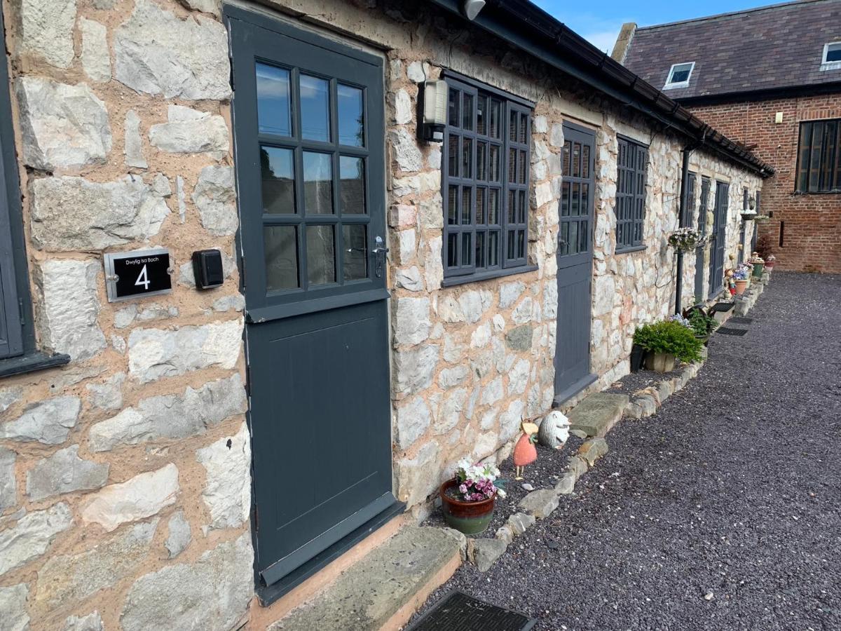 Dwylig Isa Holiday Cottages Rhuddlan Exterior foto