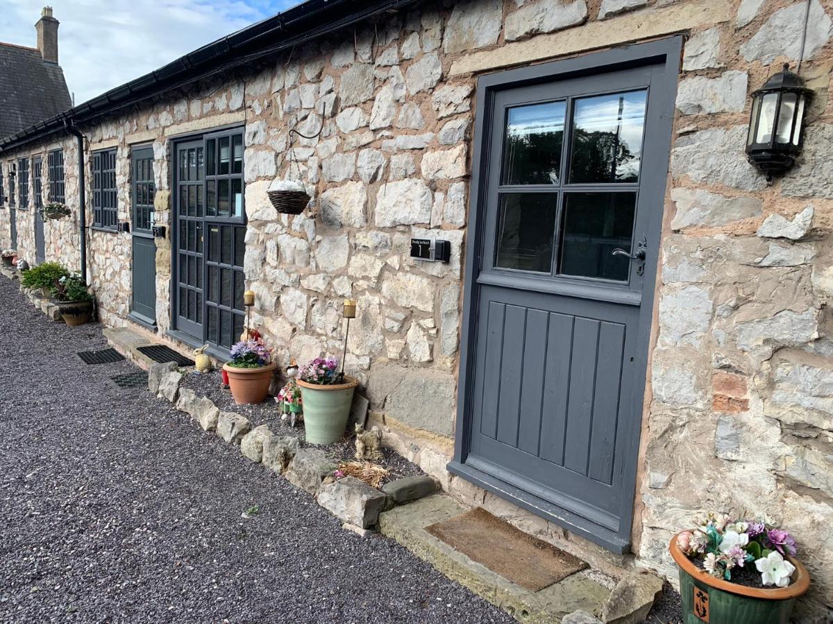 Dwylig Isa Holiday Cottages Rhuddlan Exterior foto